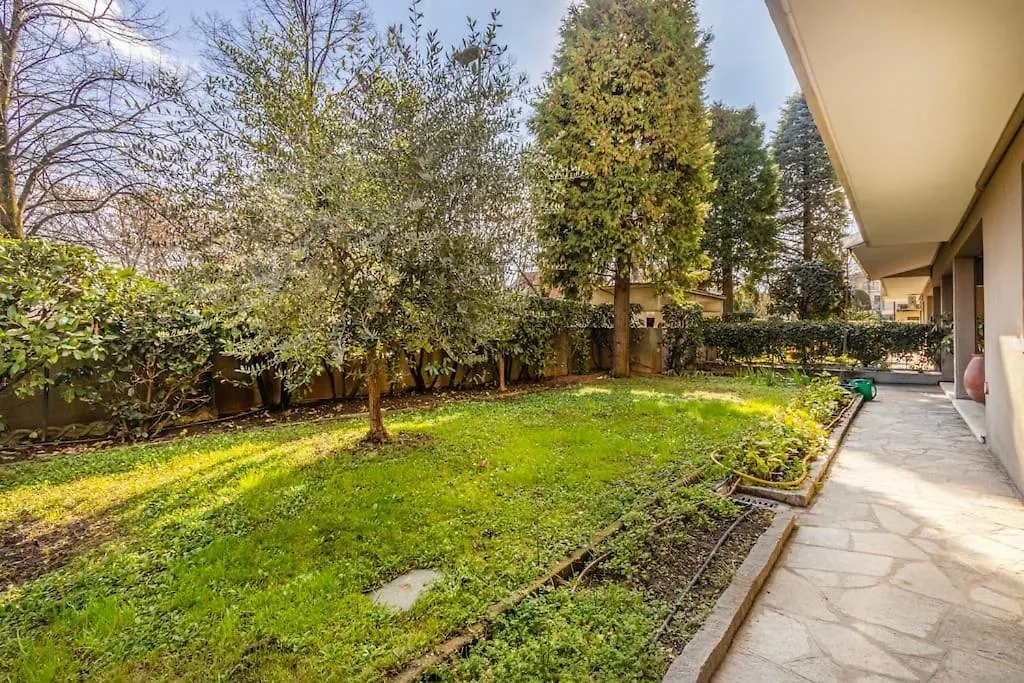 Appartamento Green Heaven Near Ferrari'S Home - Train Station Modena