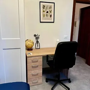  Appartamento Comfortable -renovated City Flat